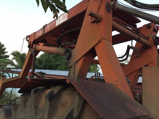 M7040.  พร้อมคีบ