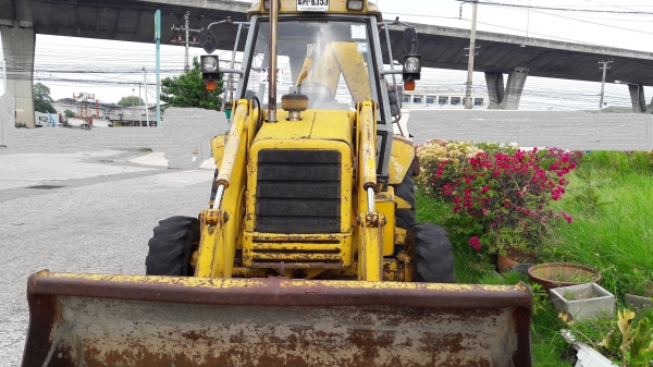 ขาย รถตักหน้าขุดหลัง JCB 3CX เล่มทะเบียน ราคา 320,000 บาท 084-5424150 ขาย รถตักหน้าขุดหลัง JCB 3CX เล่มทะเบียน ราคา 320,000 บาท 084-5424150