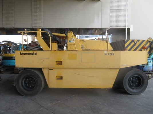 ถึงไทยเร็วๆนี้ SAKAI T2#42983 ซีเรียลสูงๆ  Isuzu 6BG1 ใช้งาน 2,900ชม. 092-929-9942 ธีรเทพครับ