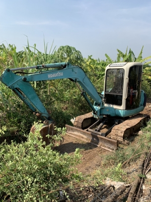 ขาย pc40r-8 พร้อมทำงานได้ตามสภาพ อินวอย