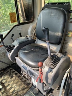 ขาย pc40r-8 พร้อมทำงานได้ตามสภาพ อินวอย