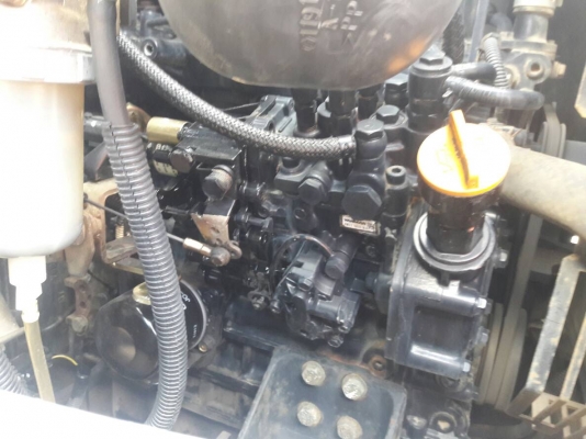 ขายจ้า..KOBELCO SK40SR-3  เก่านอกแท้  เดิมๆๆสภาพสวย  ใช้งานมาน้อย  4,xxx  ชั่วโมง  พร้อมใช้  โทร  089-3818694  จ๊อย