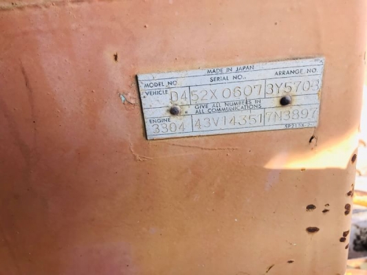 ขาย 295,000 รถแทร็กเตอร์ CAT D4E  ตีนเป็ด หัวฉีดปากกา เครื่องดี เกียร์ตัดแรง ช่วงล่างเต็ม ใบมีดสไลด์ รถสวยพร้อมใช้ เอกสารสัญญาซื้อขาย รถอยู่ ปทุมธานี-สามโคก  090-772-3710 090-772-3708