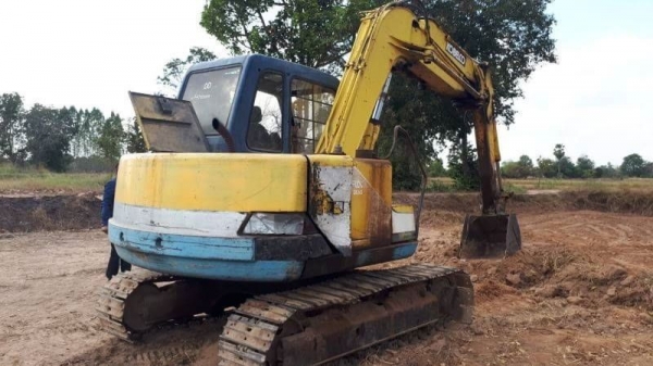 KOBELCO SK 60-3 + พร้อมสาลี่บรรทุก