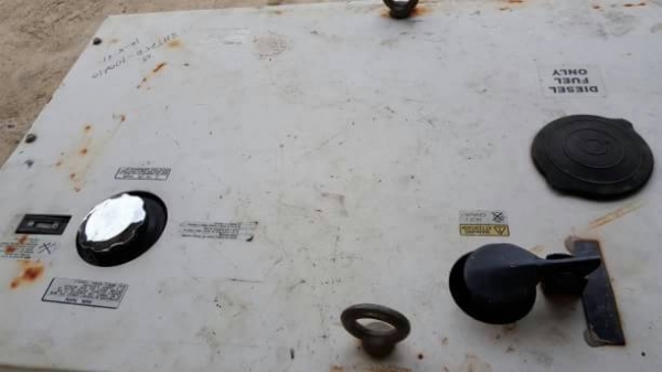 ขายเครื่องปั่นไฟสนามDiesel Generator SHT25D ปั่นไฟได้ 20KVA สามารถปั่นไฟได้220V.และ380V. (1เฟสและ3เฟส) เครื่องยนต์ดีเซล 3 สูบ ของเก่านอก จำนวนชั่วโมงใช้งานประมาณ380 ชม.