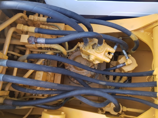 ขายKOMATSU PC120-5