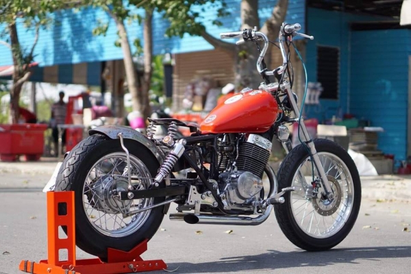 ร้าน วุฒิ นนบุรี ขาย HONDA รีเบ็ว250 ทะเบียนแท้พร้อมโอน แต่งโอสคูหล่อๆ