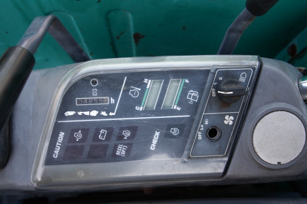 ขายรถขุดแม็กโค ติดต่อ 086-324-1992