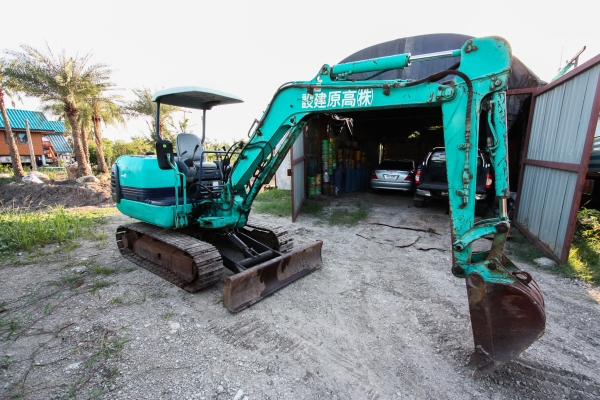 ขายรถขุดแม็กโค ติดต่อ 086-324-1992