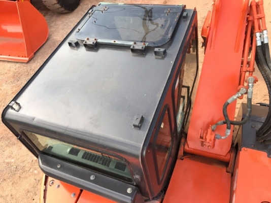 ขายรถขุด HITACHI ZX75US-3 ปี 2010 นำเข้าเองจากญี่ปุ่น สภาพสวยพร้อมใช้ มีVDOการทำงานครับ