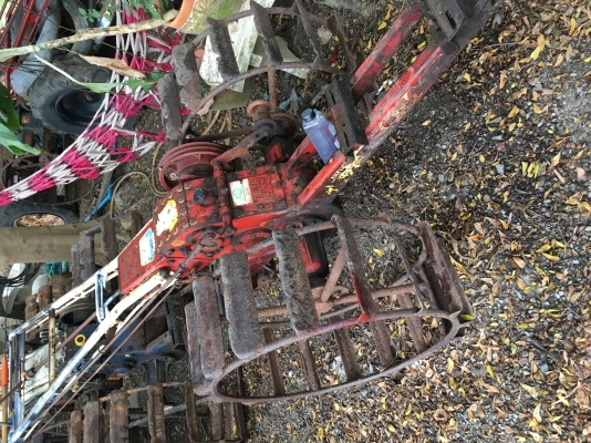 โครงรถไถเดินตาม สามเกียร์ พร้อมใช้  หลายรุ่น สนใจ0848017186