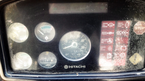 ขาย HITACHI LX200 240 hp (179 kw) เทียบเท่ากับ KOMATSU WA430-6 สภาพสวยพร้อมใช้ ราคาไม่แพง โทร 084-5424150