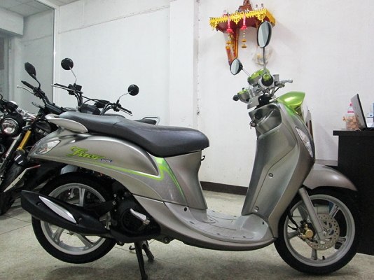(โอนฟรี) ขาย Yamaha New Fino 125I ไมล์แท้ 6396 กม ปี 2017 ตัว TOP ล้อแม้ก มีปุ่มตัดการทำงาน