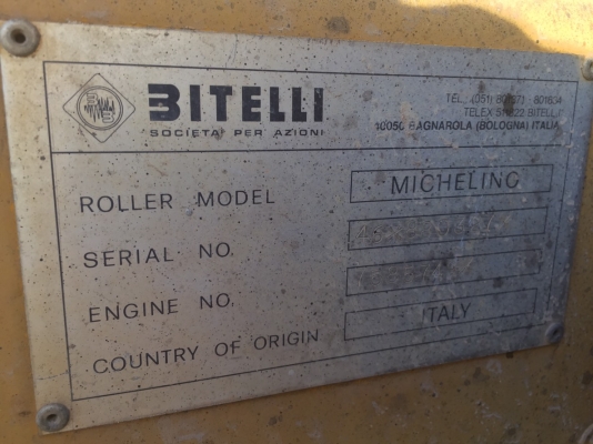 ขายรถบดถนน ตามภาพ สะเทือนหน้า/หลัง พร้อมใช้งาน ราคา 120,000 บาท ขายรถบดถนน ตามภาพ สะเทือนหน้า/หลัง พร้อมใช้งาน ราคา 120,000 บาท