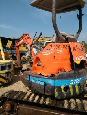 รถแบคโฮ HITACHI ZX30 รถเก่านอกนำเข้า ยังไม่เคยใช้งานในไทย เครื่องดี ปั๊มแรง ไฟฟ้าครบ สภาพดีพร้อมใช้งาน มีเอกสารใบอินวอยซ์ มี VDO การทำงานให้ชม