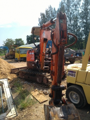 รถแบคโฮ HITACHI ZX30 รถเก่านอกนำเข้า ยังไม่เคยใช้งานในไทย เครื่องดี ปั๊มแรง ไฟฟ้าครบ สภาพดีพร้อมใช้งาน มีเอกสารใบอินวอยซ์ มี VDO การทำงานให้ชม