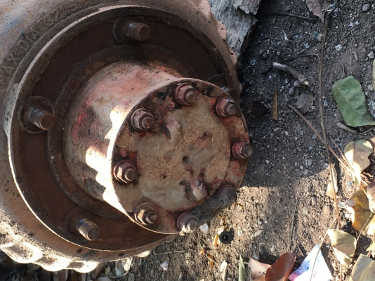 ขายคานหน้า เฟื่องท้าย อีชูชุ 26000บาท 0816278866