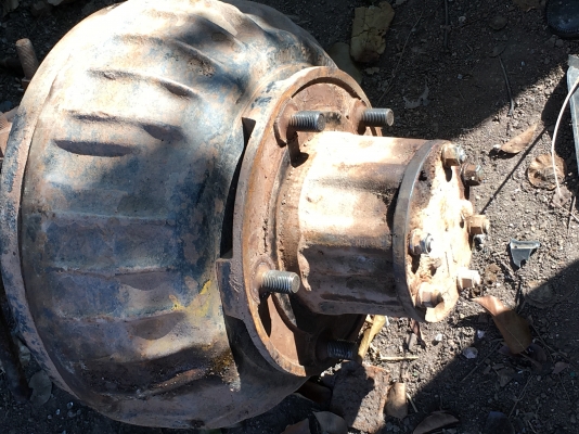 ขายคานหน้า เฟื่องท้าย อีชูชุ 26000บาท 0816278866