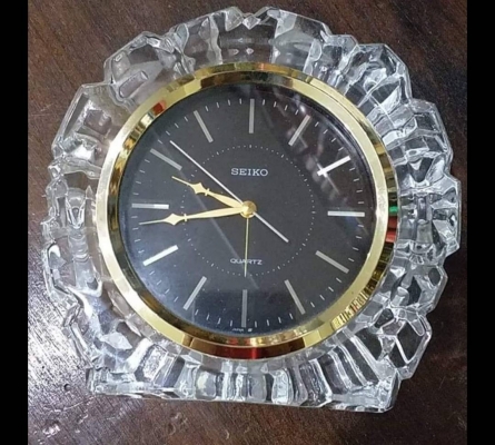 ขายนาฬิกาคริสตัส SEIKO MADE IN JAPAN.งานเก่าสวย