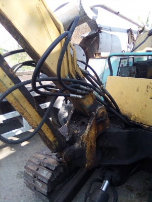 ขาย แบคโฮ YANMAR YB401UZ รถพร้อมใช้งาน เอกสารใบซื้อขาย