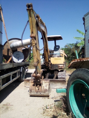 ขาย แบคโฮ YANMAR YB401UZ รถพร้อมใช้งาน เอกสารใบซื้อขาย