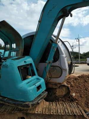 KOBELCO SK60 V รถใช้งานตามปกติ เครื่องดี พร้อมใช้งาน ราคาคุยได้ สอบถาม0872976734