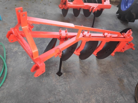 ขายด่วน ผานบุกเบิก 18 นิ้ว 4 ใบ สวยๆ 13,900