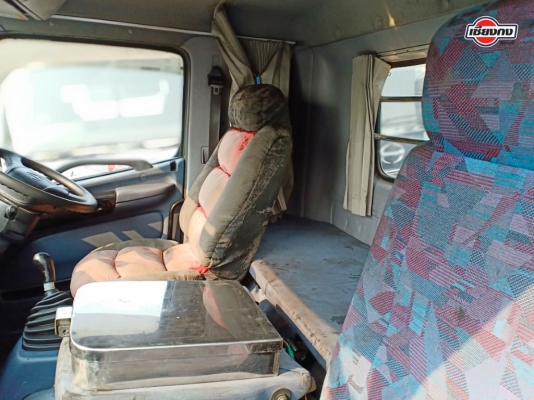 หัวเก๋ง HINO MEGA สิบล้อ พร้อมเครื่อง JO8C 260 จากนอกตรงรุ่นเมืองไทย