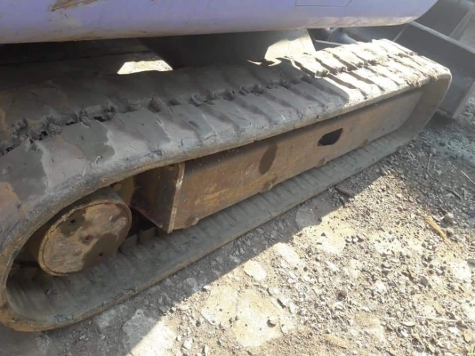 ขายจ้า..HITACHI EX25-2. เก่านอกแท้  เดิมๆๆ เครื่องปั๊มดี  มีลายแย๊ก  งานมา 2,xxx ชั่วโมง  โทร 089-3818694จ๊อย