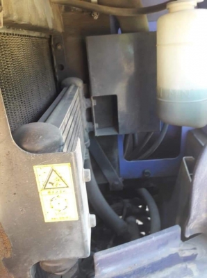 ขายจ้า..HITACHI EX25-2. เก่านอกแท้  เดิมๆๆ เครื่องปั๊มดี  มีลายแย๊ก  งานมา 2,xxx ชั่วโมง  โทร 089-3818694จ๊อย