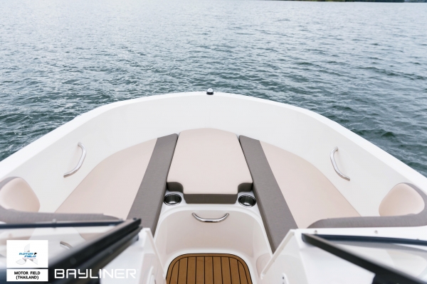 NEW BOAT!! 2019 Bayliner VR4 Outboard Bowrider NEW BOAT!! 2019 Bayliner VR4 Outboard Bowrider