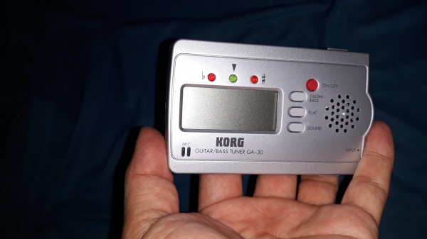 ขายเครื่องตั้งสายกีต้า เบส KORG GA-30 ขายเครื่องตั้งสายกีต้า เบส KORG GA-30