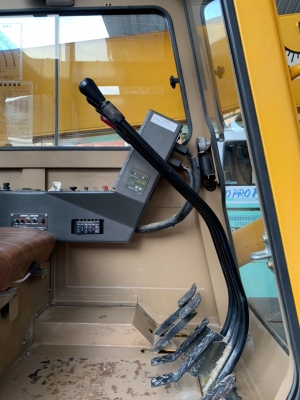 TS-75M ์nissan -FE6 **จดทะเบียนได้เลย  จัดไฟแน็นท์ได้