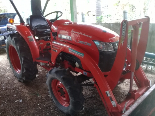 ขายรถไถ L3608  ปี 53 อุปกรณ์ครบรถพร้อมใช้