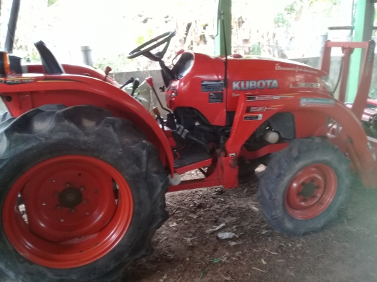 ขายรถไถ L3608  ปี 53 อุปกรณ์ครบรถพร้อมใช้