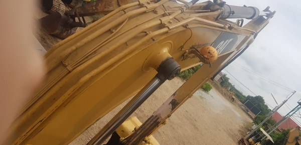 CATERPILLAR 312D(เปลี่ยนหัวฉีดใหม่เรียบร้อย)