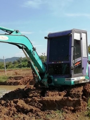 ขาย!! >>> Kubota K035 ราคาเบาๆ คอนโทรนสั้น หัวเก๋ง <<< เบอร์ติดต่อ 098-7155789 086-4631102