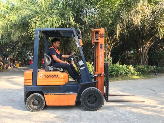 ขายFORKLIFT TOYOTA 5FG15(1.5ตัน) สวยเดิมจากญี่ปุ่น ยังไม่เคยใช้ในไทย 125,000เท่านั้น!!