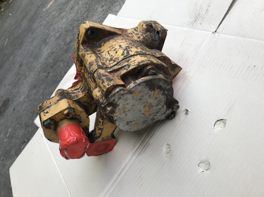 ขาย!! เกียร์ปั๊ม Caterpillar 140G