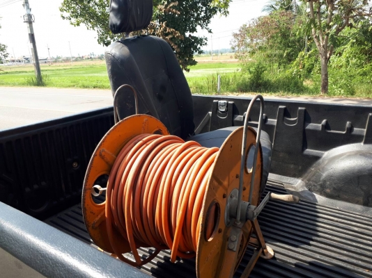 tractor-backhoe ส่งเบาะนั่ง ดัดแปลงได้อเนกประสงค์ พร้อมม้วนสายฉีดพ่นยา ไประยอง ครับ tractor-backhoe ส่งเบาะนั่ง ดัดแปลงได้อเนกประสงค์ พร้อมม้วนสายฉีดพ่นยา ไประยอง ครับ