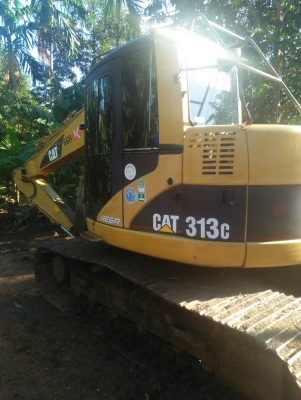 ขายแบคโฮ CAT313C รถทำงาน 7400 ชม.เอกสารเล่มทะเบียนสภาพพร้อมใช้งานราคา 900,000