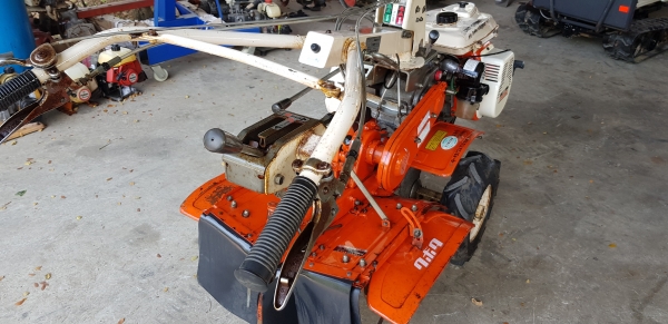 รถพรวนดิน สาดดิน พร้อมใช้งาน รถพรวนดิน สาดดิน พร้อมใช้งาน