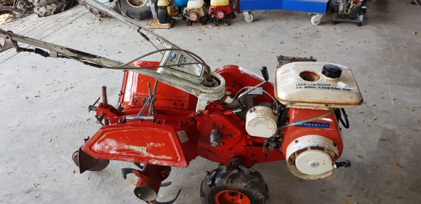 รถพรวนดิน สาดดิน พร้อมใช้งาน รถพรวนดิน สาดดิน พร้อมใช้งาน