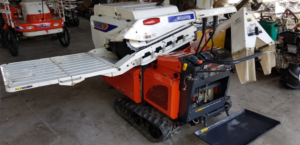 รถนวนข้าว 6.2 แรงเบนชิล สวยๆๆ ไม่แตกไม่หัก