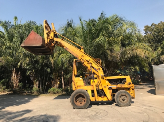 ขายรถตักTOYOTA SD10 สวยเดิมจากญี่ปุ่น1ตัน งากระดก ยังไม่เคยใช้ในไทย 185,000เท่านั้น