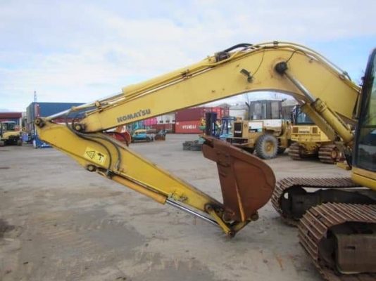 ขายจ้า..KOMATSU PC120-6E เก่านอกแท้  สภาพสวย  เครื่องปั๊มดี พร้อมใช้  โทร 089-3818694 จ๊อย