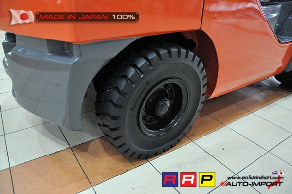 ขายรถโฟล์คลิฟท์มือสอง TOYOTA รุ่น 8FDJ30-11946 นำเข้าจากประเทศญี่ปุ่น 100\% ไม่เคยใช้งานในไทย