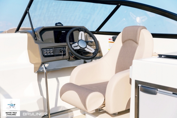 เปิดจองให้คุณเป็นเจ้าของก่อนไครกับ All new 2019 Bayliner VR6 Cuddy