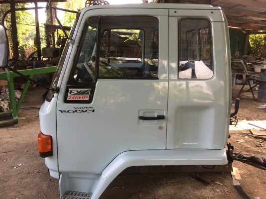 ขาย หัวสิบล้อ (  ISUZU ร็อคกี้ นางฟ้า  )  มีขาดีดหน้า-ขาคำ้หลัง คันเกียร์ กันชน พร้อมใช้