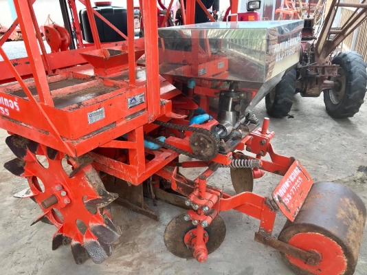 เครื่องปลูกอ้อย